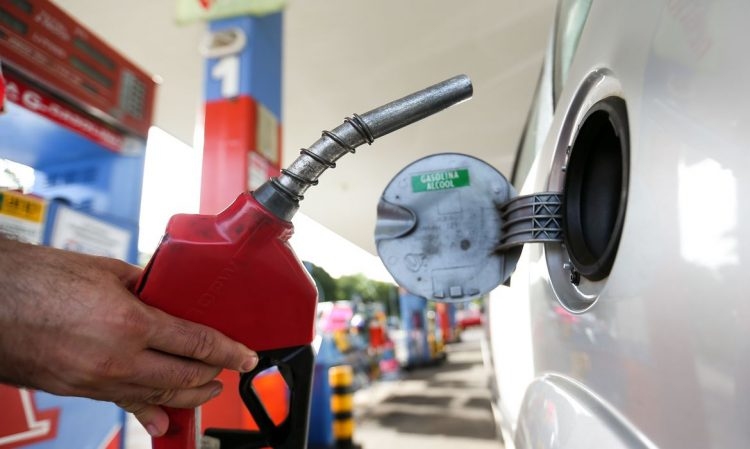 Preço dos combustíveis podem subir ainda mais em 2021