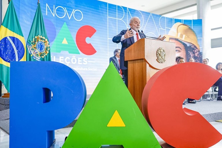 Lula anuncia obras do PAC Seleções com R$ 23 bilhões em investimentos
