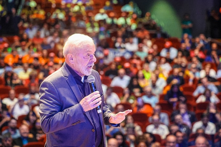 Lula detalha investimentos e promete “respiro” no Rio Grande do Sul